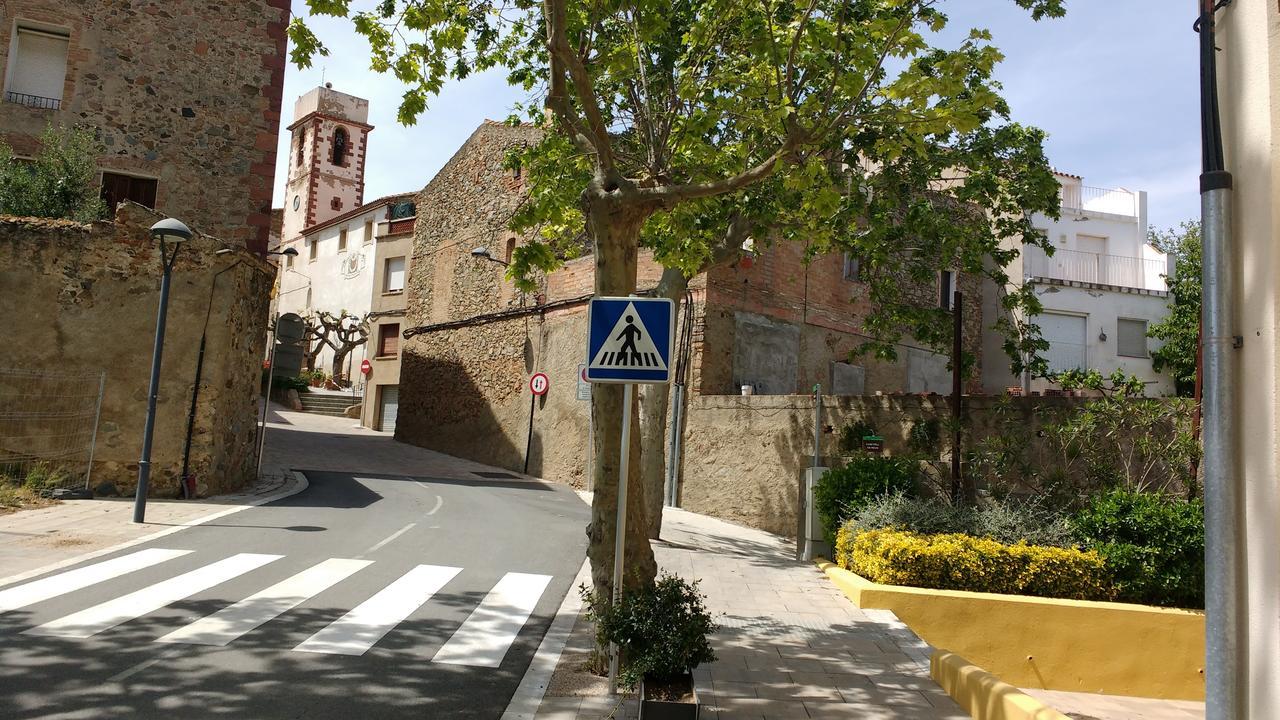 Ca L'Amadeu Otel Vilanova de Escornalbou Dış mekan fotoğraf