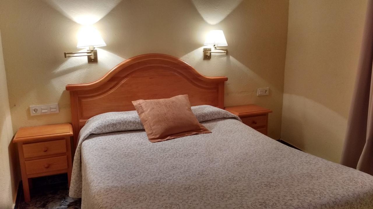Ca L'Amadeu Otel Vilanova de Escornalbou Dış mekan fotoğraf