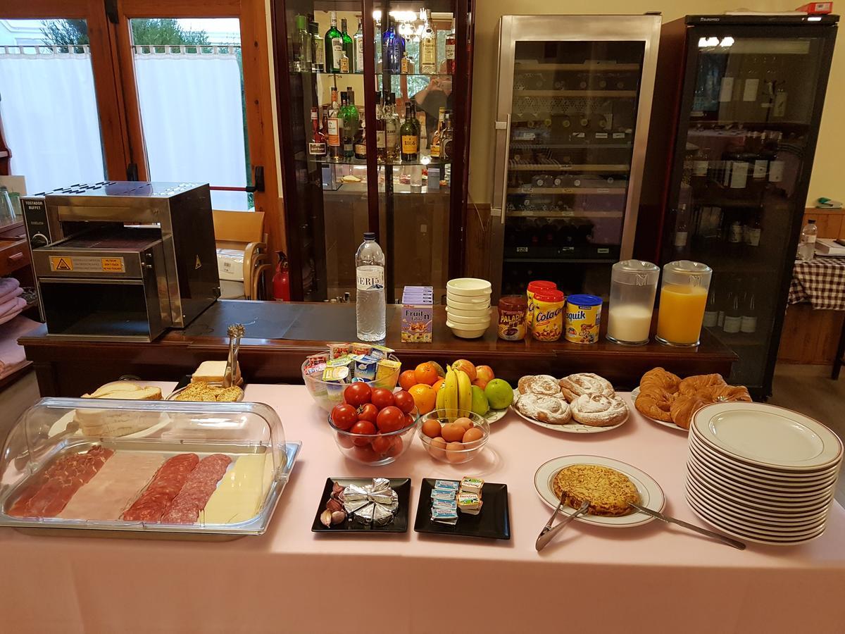 Ca L'Amadeu Otel Vilanova de Escornalbou Dış mekan fotoğraf